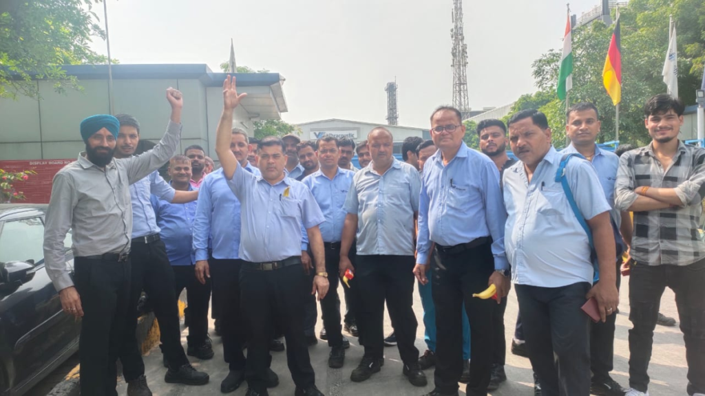 CITU workers in Noida