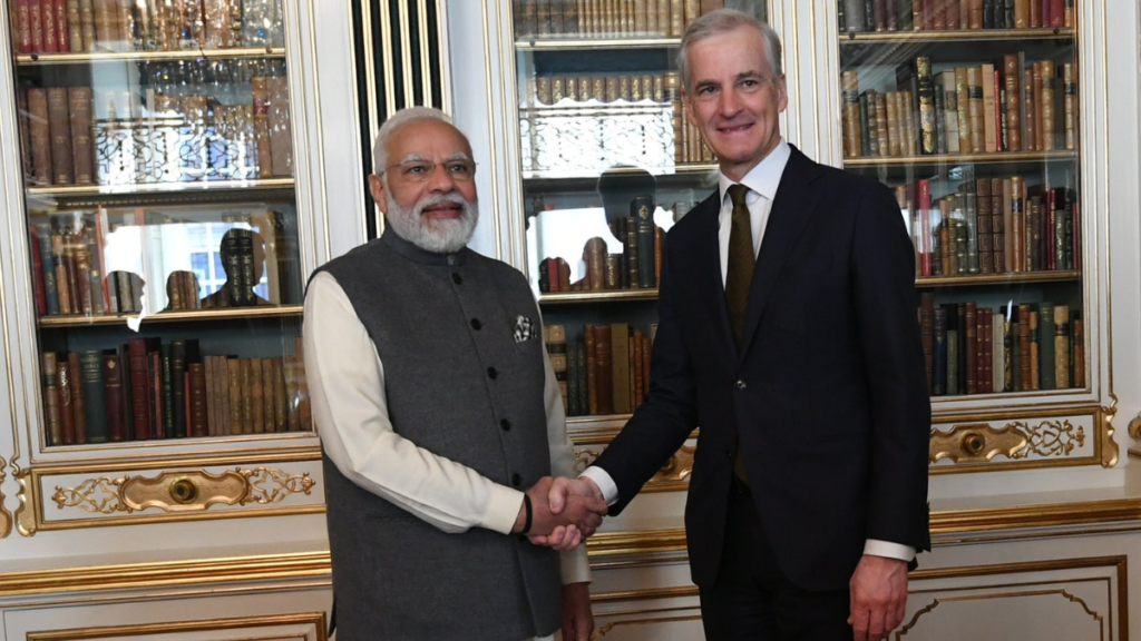 PM of Norway with meets